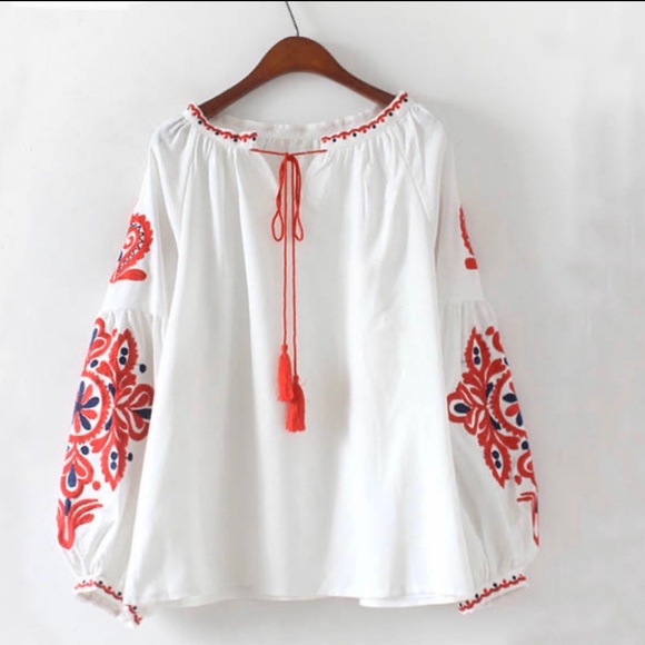 White Bohemian Embroidered Smock Top - Picture 1 of 5